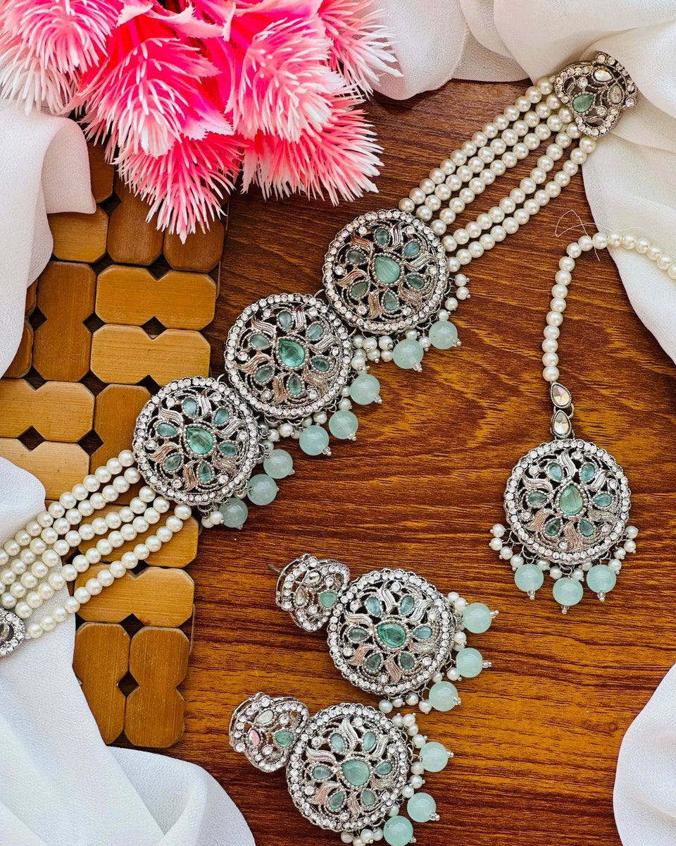 【専用】Hebraska bustier +choker Cleopatra Collar Bib Choker \u0026 Ndebele Choker with Two Cuffs Set