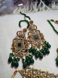 Ria necklace set (green)